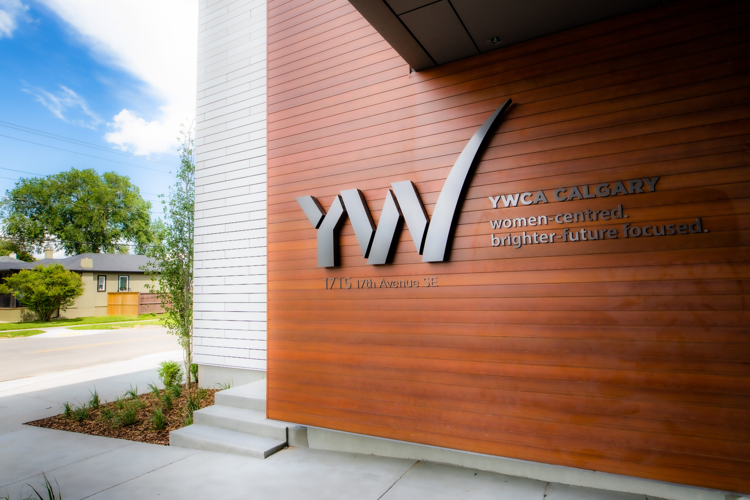 Yw Junction MEDIA RELEASE: YW CELEBRATES GRAND OPENING OF NEW HUB FACILITY | YWCA ...